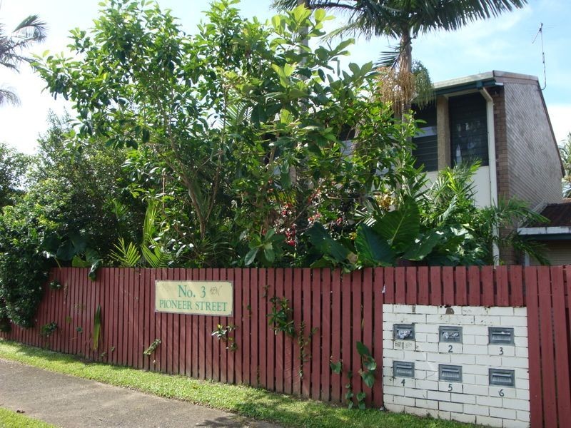 Manoora QLD 4870