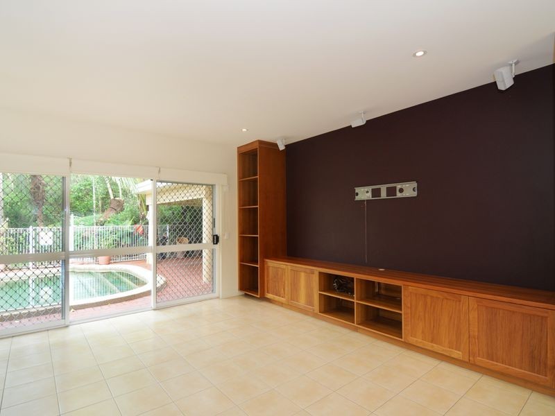 Brinsmead QLD 4870