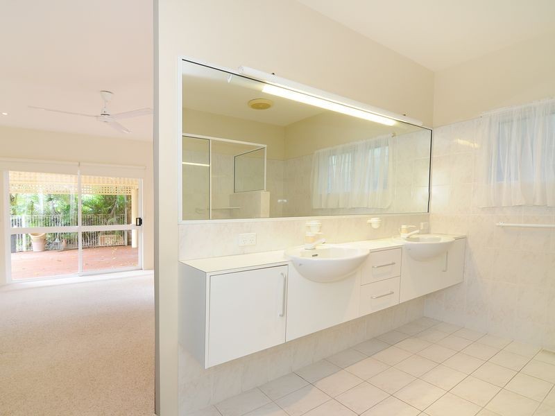 Brinsmead QLD 4870