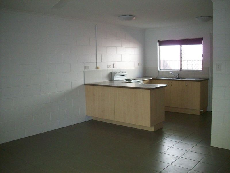 4/17 Pioneer Street, Manoora QLD 4870