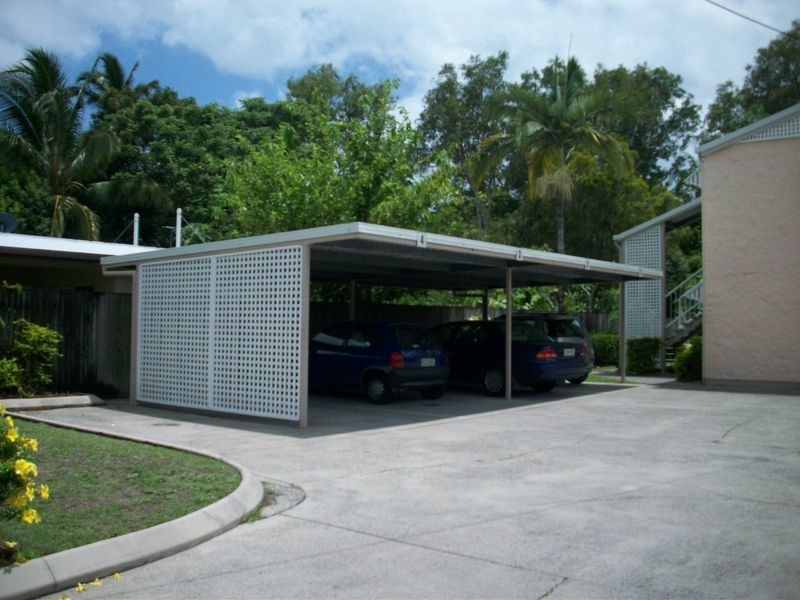 8/180 Pease Street, Manoora QLD 4870