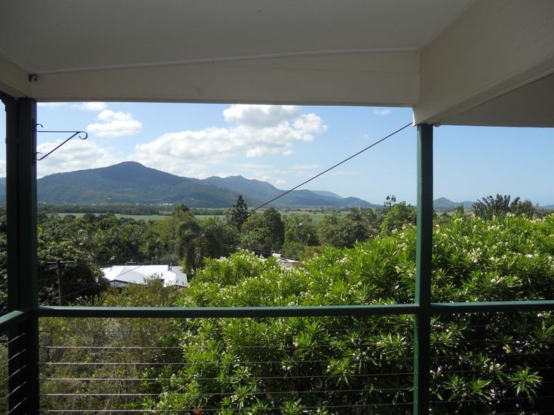 3 Blue Hills Crescent, Freshwater QLD 4870