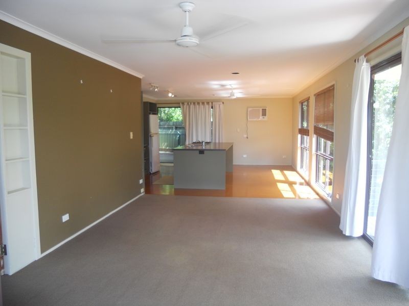 3 Blue Hills Crescent, Freshwater QLD 4870