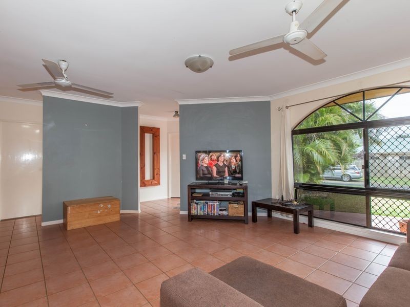 26 Meander Close, Brinsmead QLD 4870