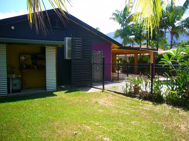 26 Meander Close, Brinsmead QLD 4870