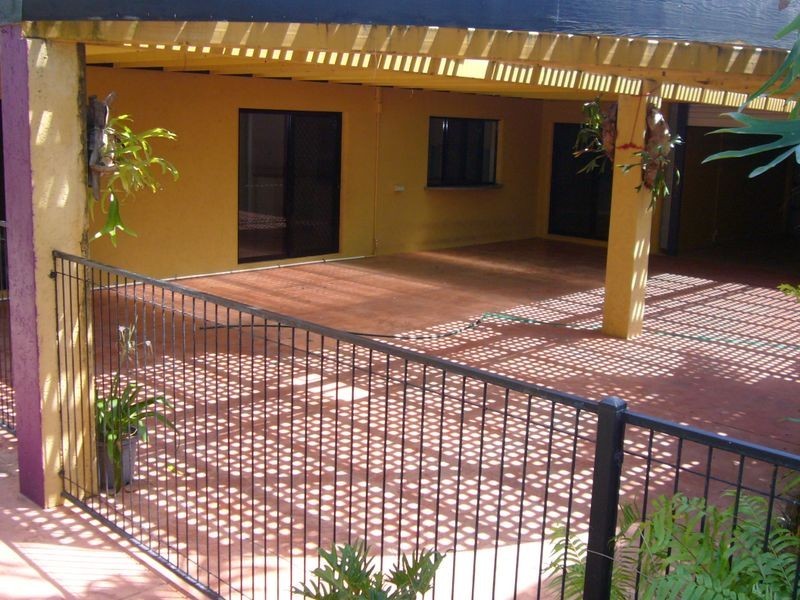 26 Meander Close, Brinsmead QLD 4870