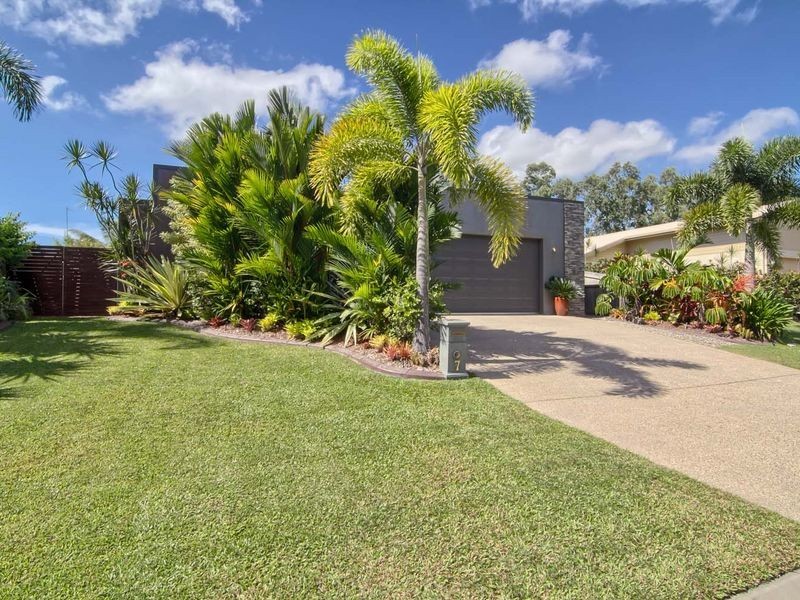 7 Coronado Street, Kewarra Beach QLD 4879