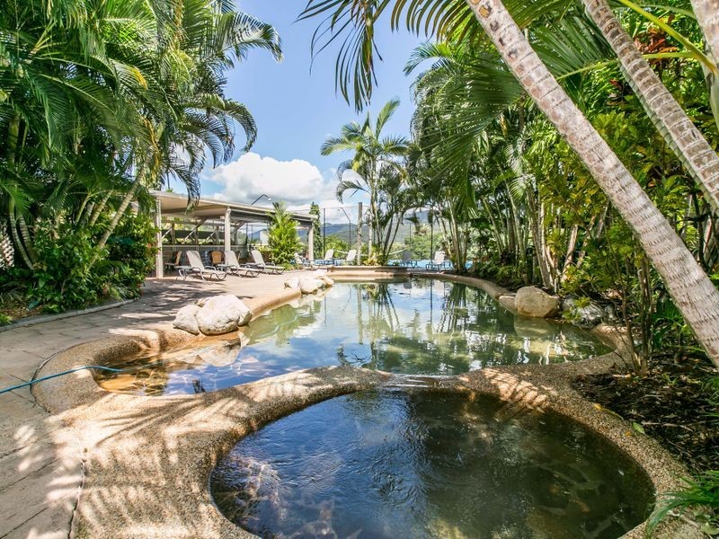 404/92 Moore Street, Trinity Beach QLD 4879