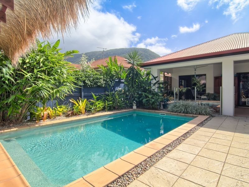 53A Cedar Road, Palm Cove QLD 4879