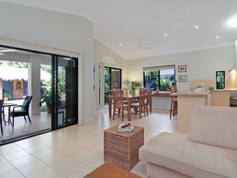 53A Cedar Road, Palm Cove QLD 4879