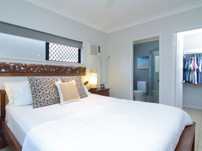 53A Cedar Road, Palm Cove QLD 4879