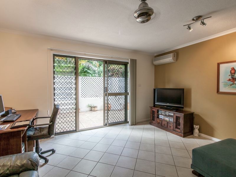 5 Upolu Esplanade, Clifton Beach QLD 4879