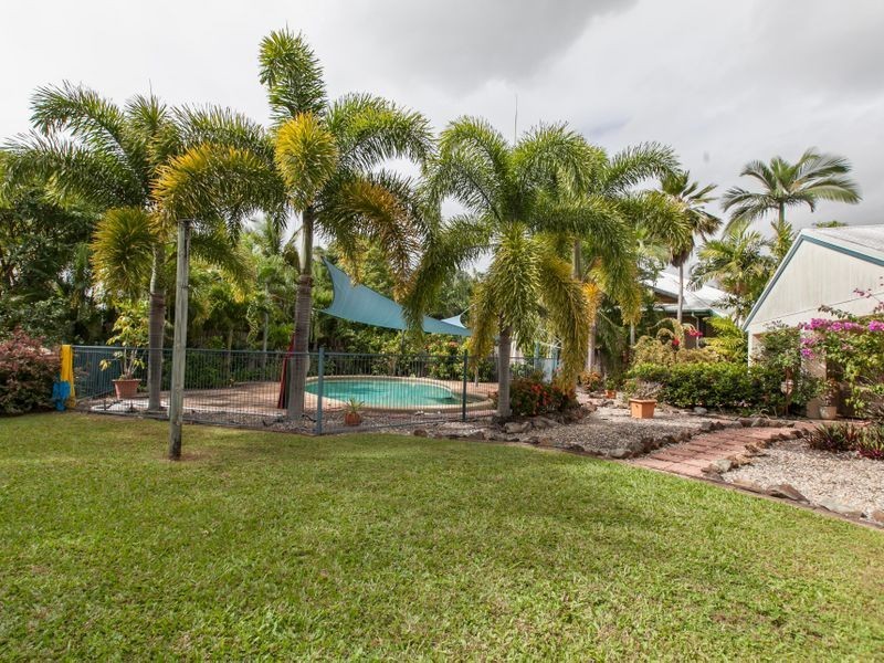 8 Avoca Close, Kewarra Beach QLD 4879