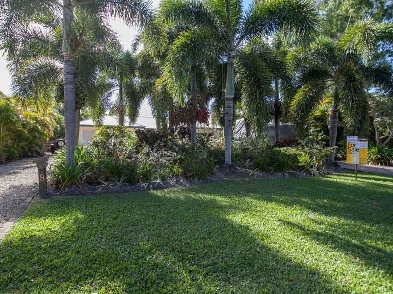 8 Avoca Close, Kewarra Beach QLD 4879