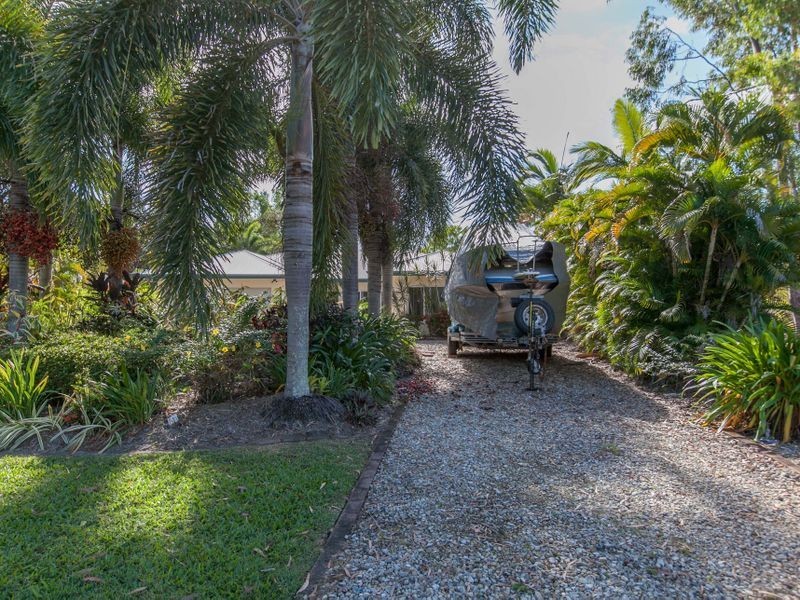 8 Avoca Close, Kewarra Beach QLD 4879