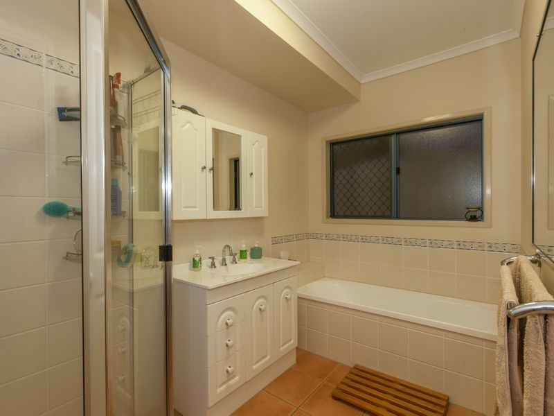 71 Moore Road, Kewarra Beach QLD 4879