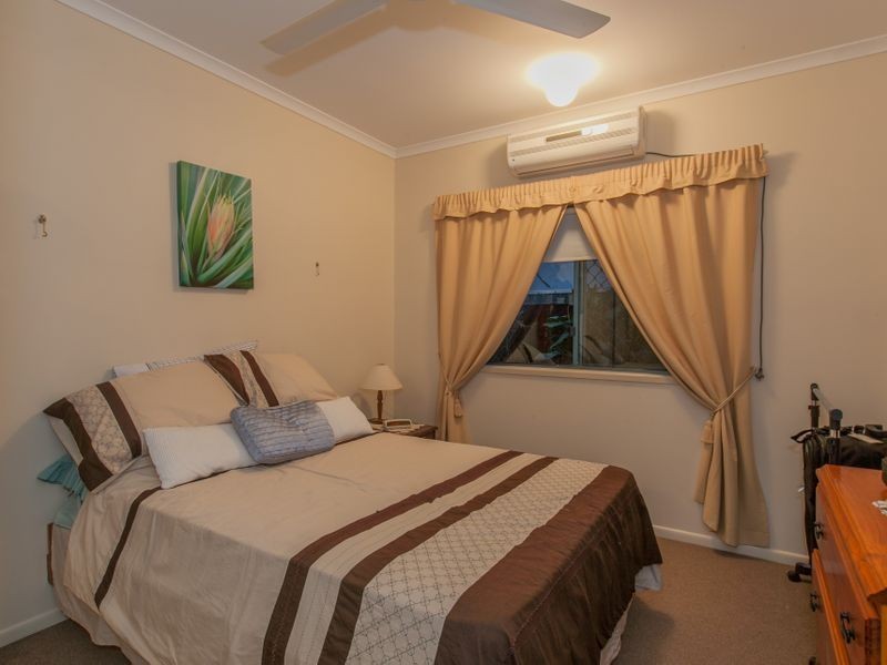 71 Moore Road, Kewarra Beach QLD 4879