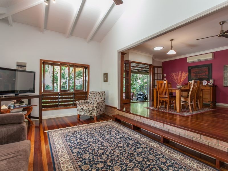 38 Rudder Street, Clifton Beach QLD 4879