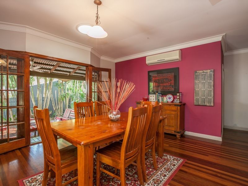 38 Rudder Street, Clifton Beach QLD 4879