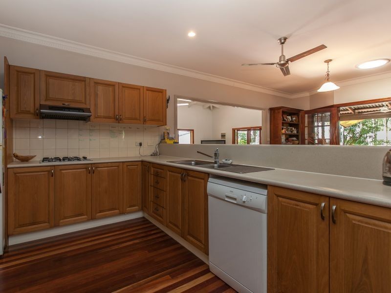 38 Rudder Street, Clifton Beach QLD 4879