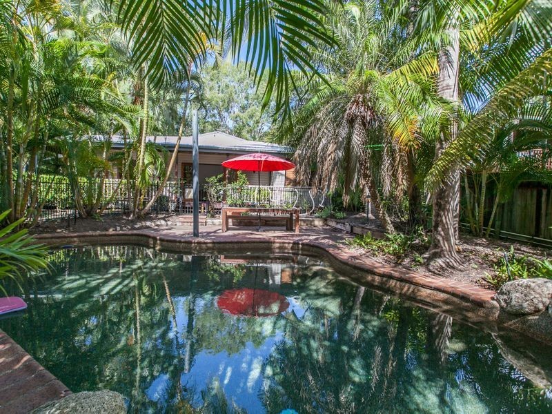 38 Rudder Street, Clifton Beach QLD 4879