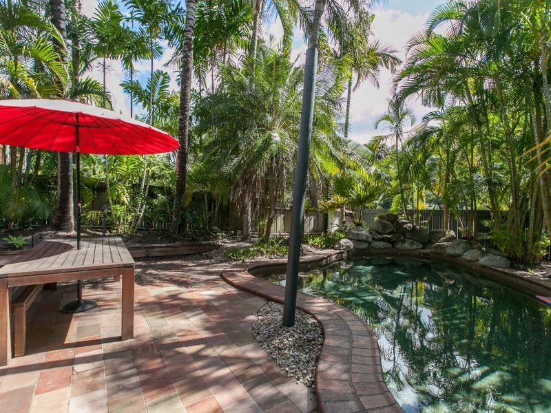 38 Rudder Street, Clifton Beach QLD 4879