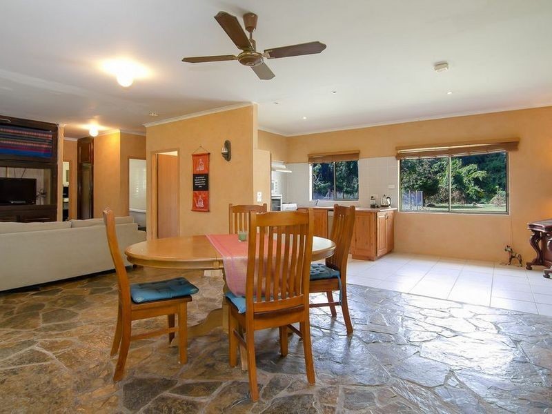 28 Vievers Drive, Speewah QLD 4881