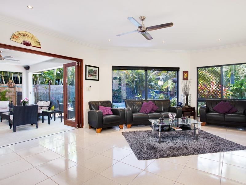 26 Muller Street, Palm Cove QLD 4879