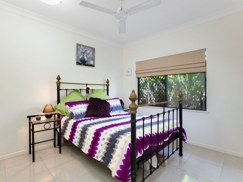 26 Muller Street, Palm Cove QLD 4879