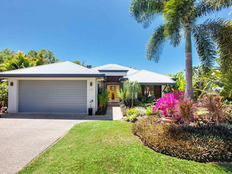 26 Muller Street, Palm Cove QLD 4879