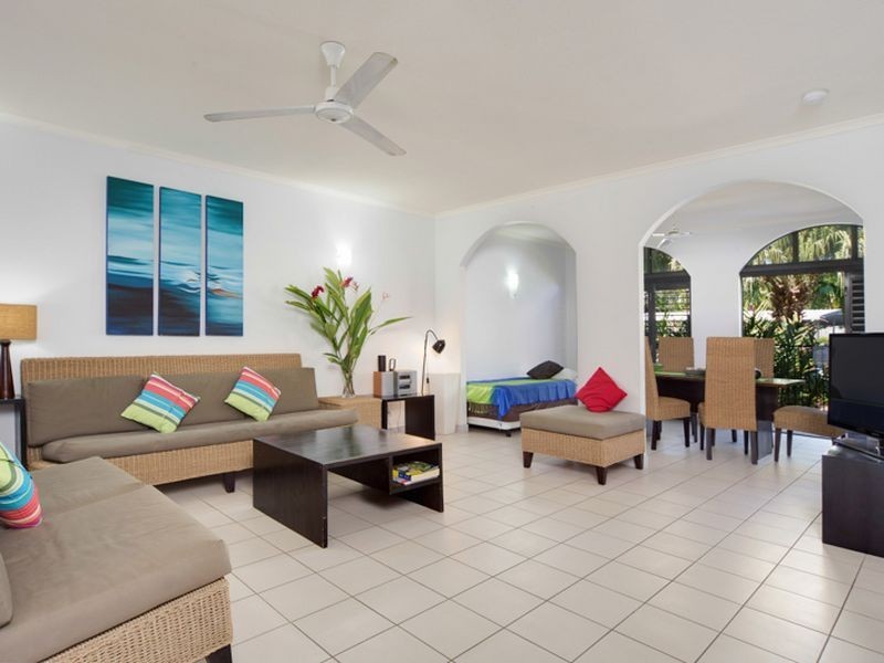 3/81-85 Cedar Road, Palm Cove QLD 4879