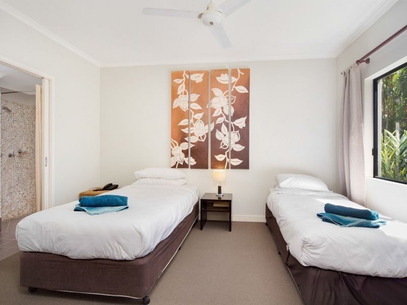 3/81-85 Cedar Road, Palm Cove QLD 4879