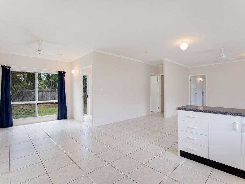 13 Chelsea Close, Kewarra Beach QLD 4879