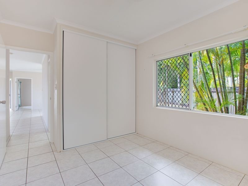 13 Chelsea Close, Kewarra Beach QLD 4879