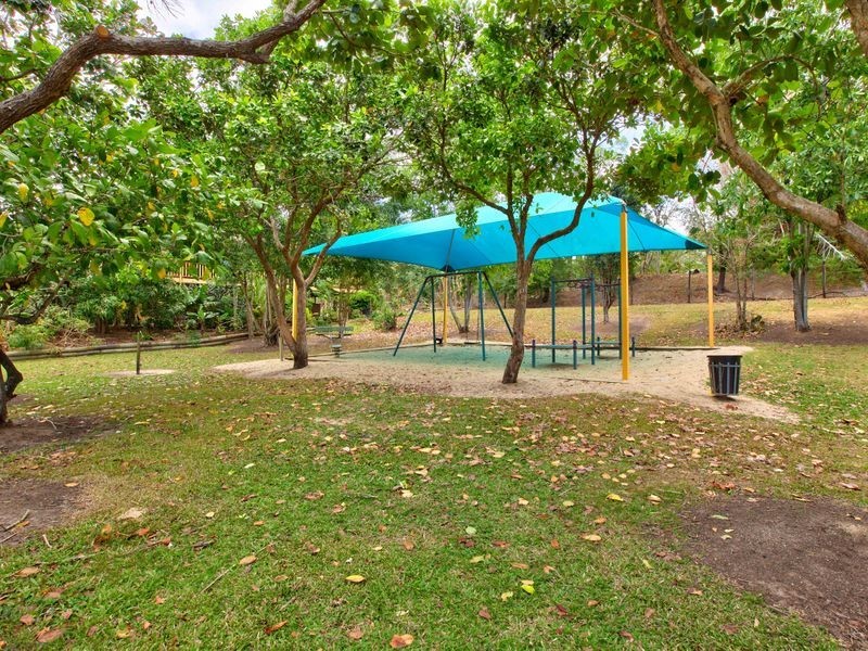 13 Chelsea Close, Kewarra Beach QLD 4879