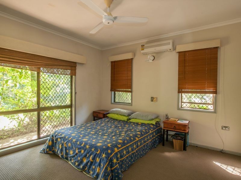 1 Jagera Close, Kamerunga QLD 4870