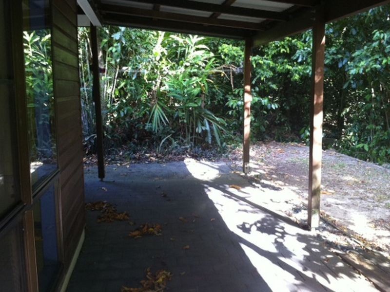 1 Jagera Close, Kamerunga QLD 4870