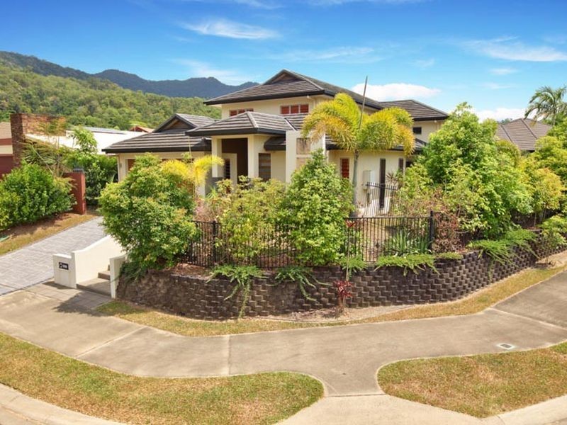 2 Rossmann Road, Smithfield QLD 4878