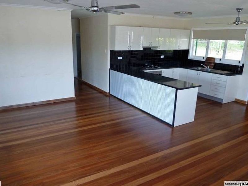 24 Maunds Road, Atherton QLD 4883