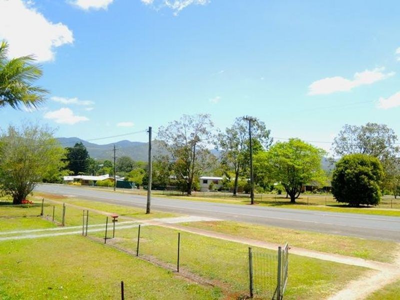 24 Maunds Road, Atherton QLD 4883