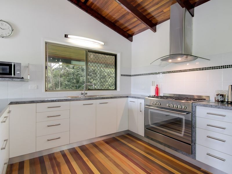 13 Shane Court, Kuranda QLD 4881