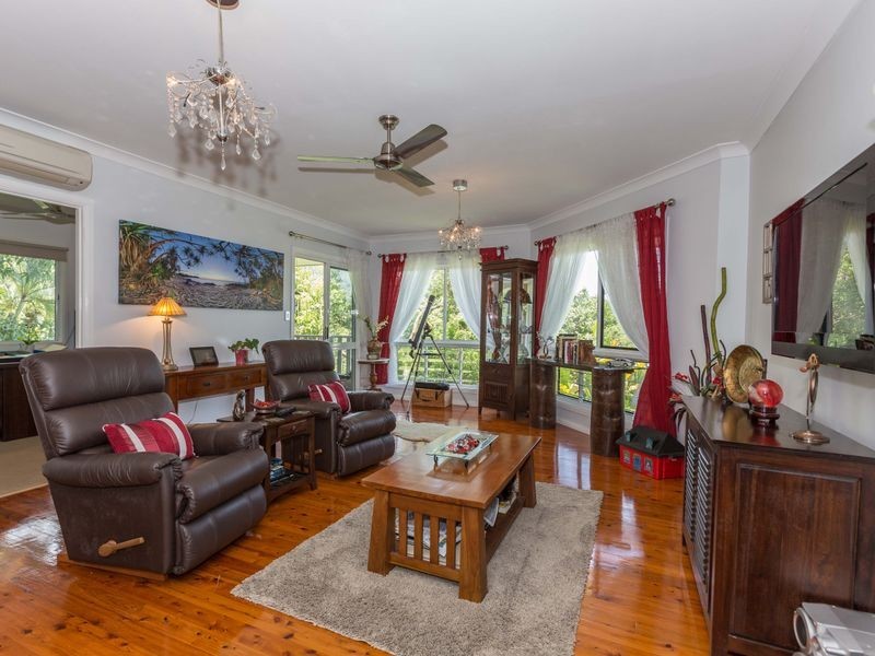 7 Lydia Street, Smithfield QLD 4878