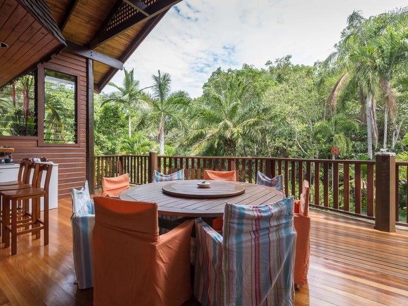 1 Brighton Close, Kewarra Beach QLD 4879