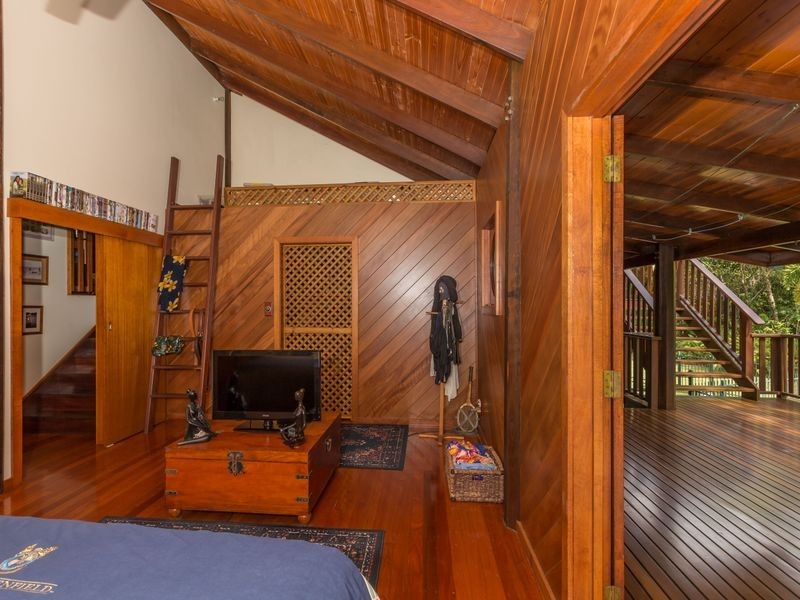 1 Brighton Close, Kewarra Beach QLD 4879