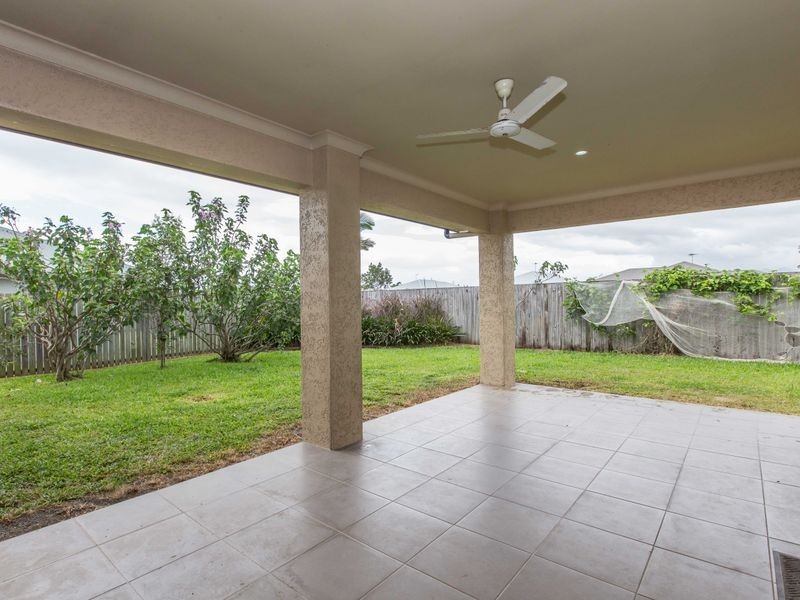 15 Colombia Street, White Rock QLD 4868