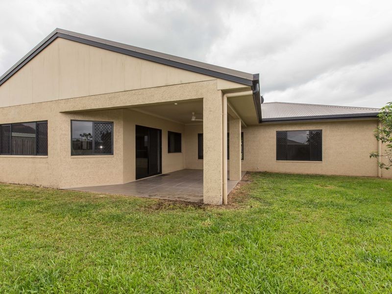 15 Colombia Street, White Rock QLD 4868