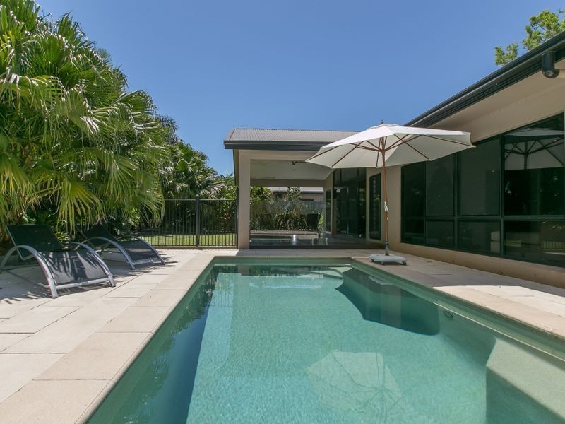 58 Moore Road, Kewarra Beach QLD 4879