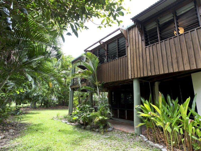 22 Pellowe Street, Clifton Beach QLD 4879