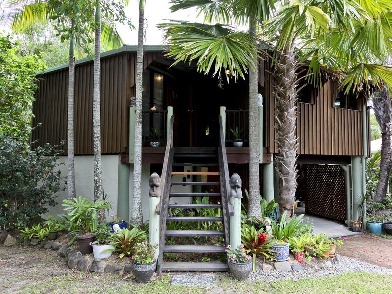 22 Pellowe Street, Clifton Beach QLD 4879