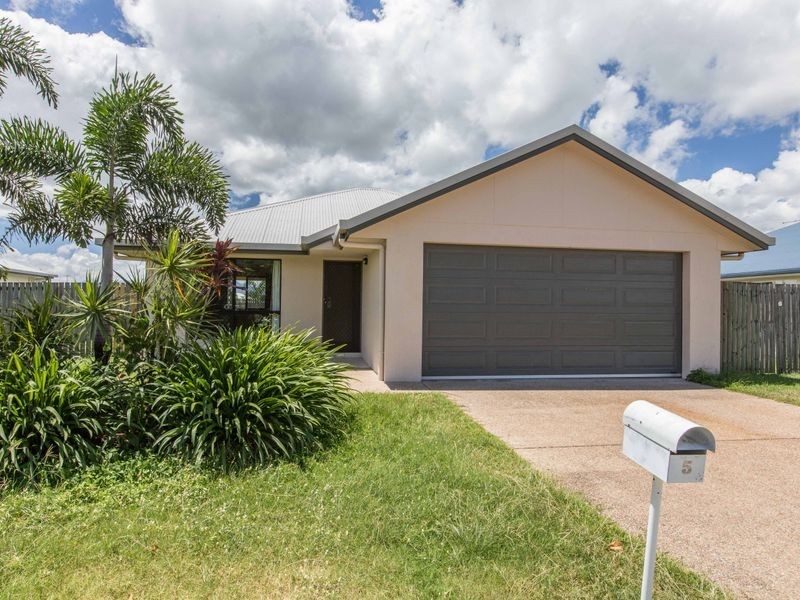 5 Colombia Street, White Rock QLD 4868